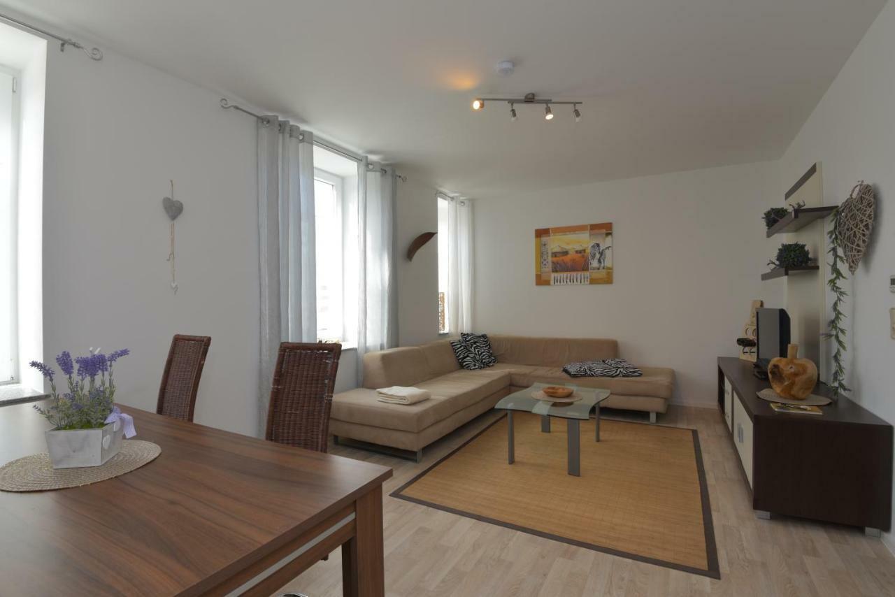 Ferienwohnung Sonneberg Bagian luar foto